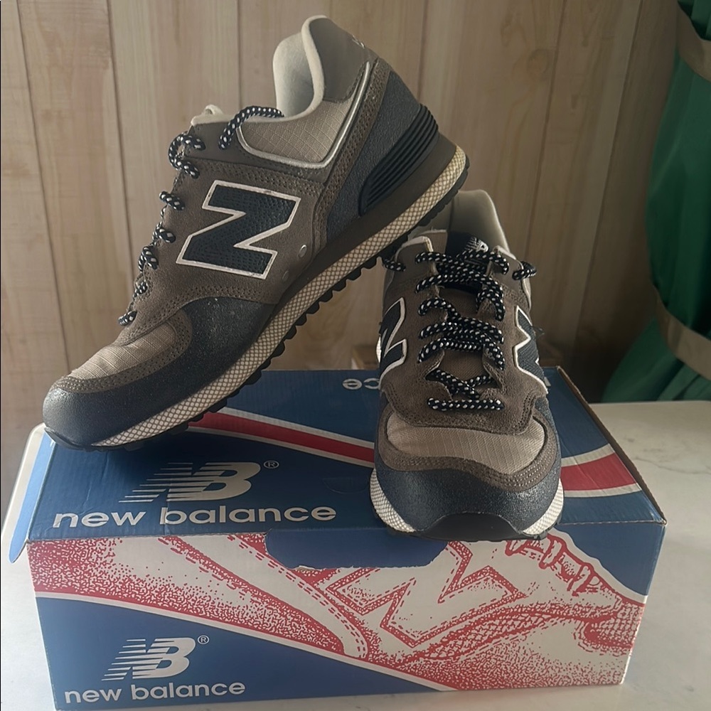 New Balance Men's Sneakers, Size 11, Color Gray and Blue